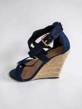 SHOEDAZZLE Genova Blue Denim Espadrilles Wedges Size 8